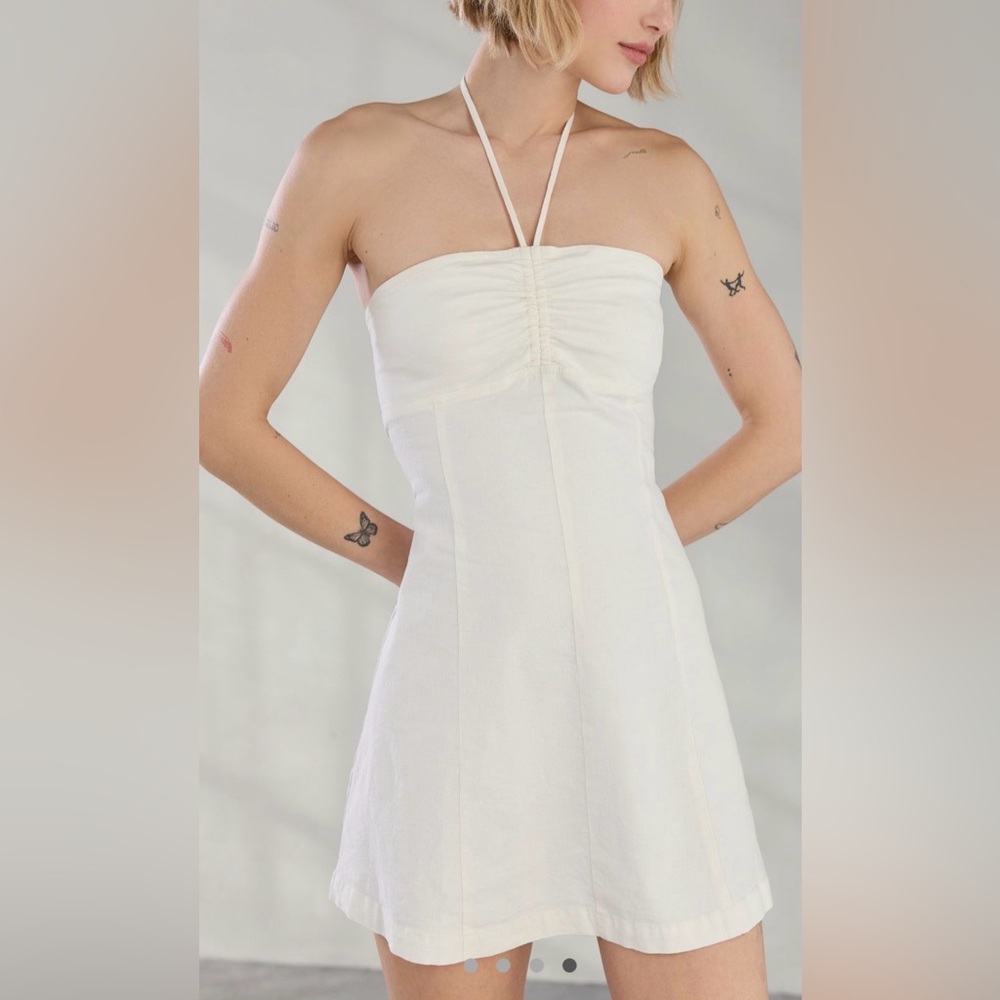 Kimchi Blue Cate Y-Neck Halter Mini Dress Size Large $49